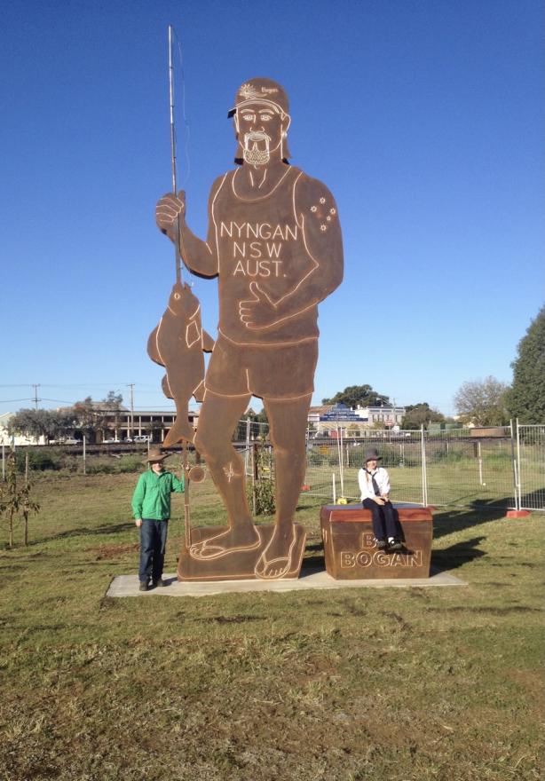 Big Bogan Statue at Nyngan 
