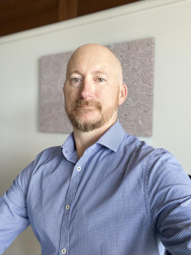 Dr Shane Cross